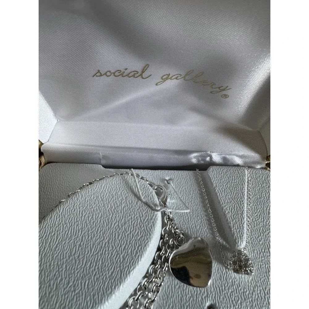 Social Gallery Vintage‎ Wardrobe Set Silver Tone Necklace Heart Stud Earrings